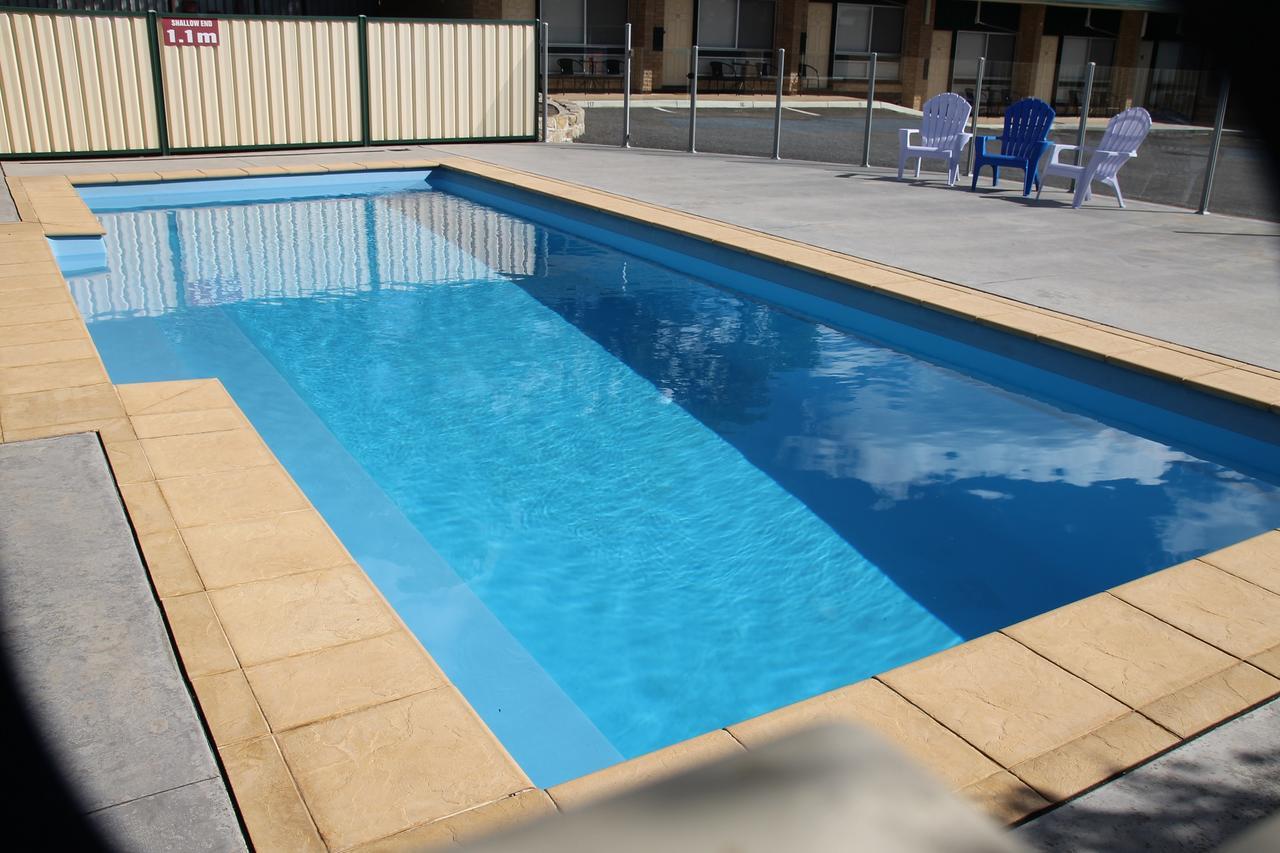 Hi Way Eight Motor Inn Stawell Exterior photo